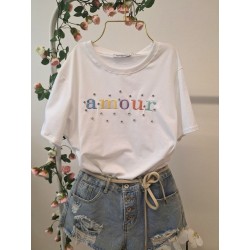 Maglia AMOR con strass per un effetto elegante e sofisticato